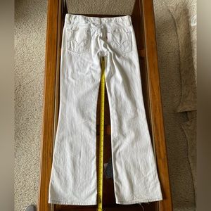 Vintage Levi’s size 26 low rise bootcut white